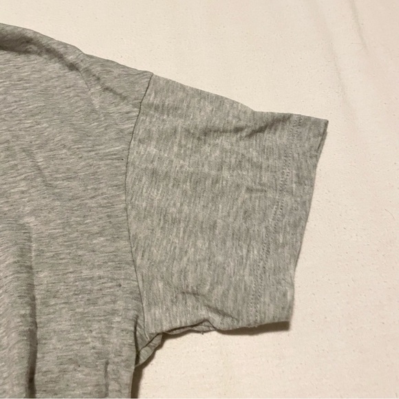 New Balance Womens Cropped T-Shirt Size Large Shirt - Picture 15 of 16